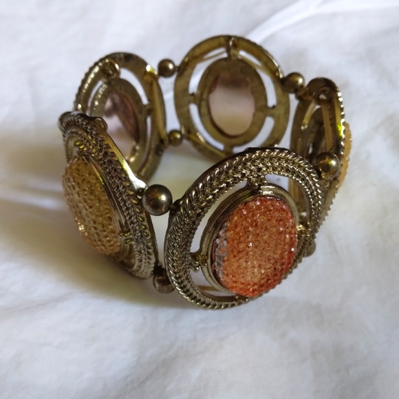 80's Earth Tone Jeweled Elastic Costume Bracelet - Picture 3 of 5